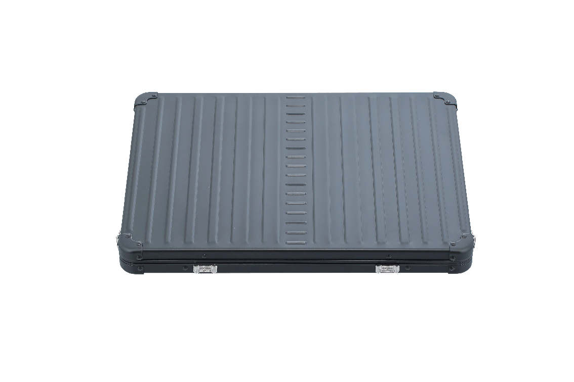 aleon-ac-4204-16-laptop-case-aluminium-laptoptasche-platin image 3