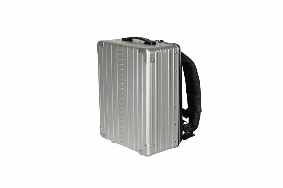 aleon-backpacks-17-zoll-alu-fotorucksack-onyx-22l-laptop image 1